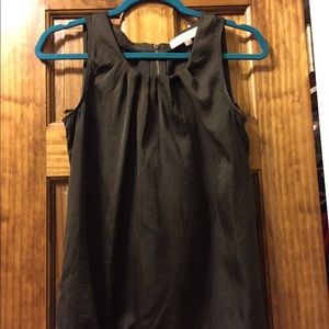 Beautiful dark olive Loft size small shell!